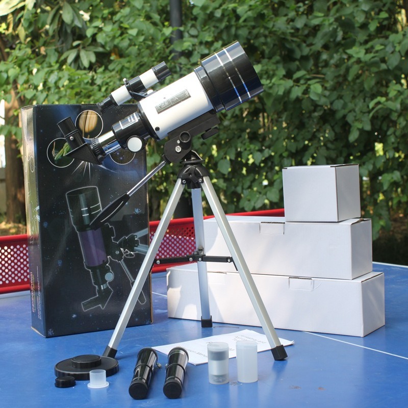 منظار محمول لمشاهدة النجوم للم - مراجعة National Geographic Telescope 70Mm وسعره